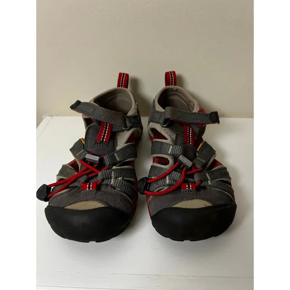 KEEN Kids Newport H2 Waterproof Sport Sandals Gray/Red unisex hiking Size 12